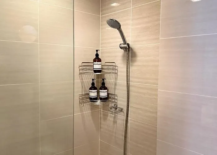 Modern Designer Uptown Bgc Appartement *