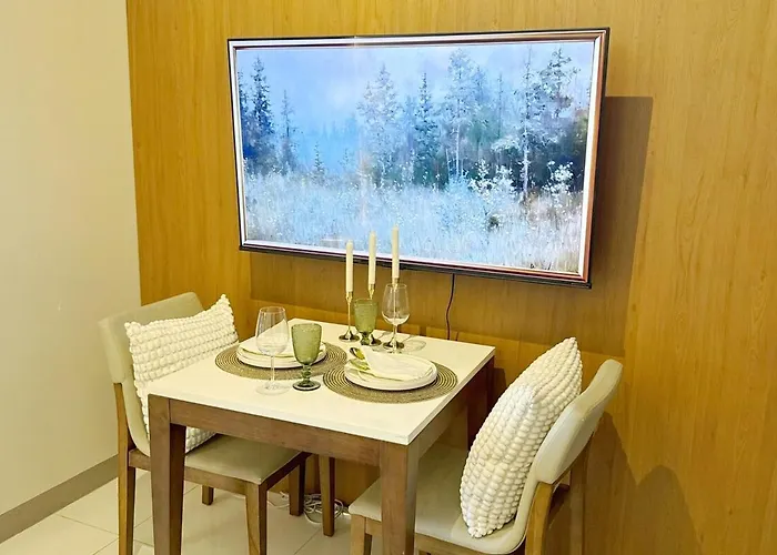 Modern Designer Uptown Bgc Appartement *