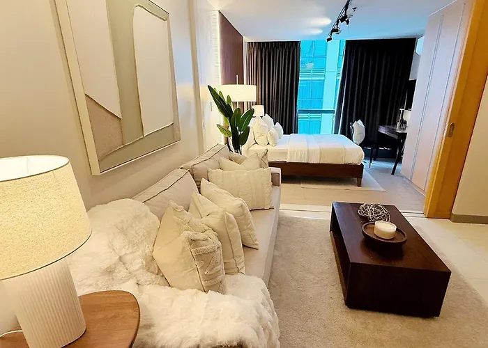 Appartement Modern Designer Uptown Bgc *