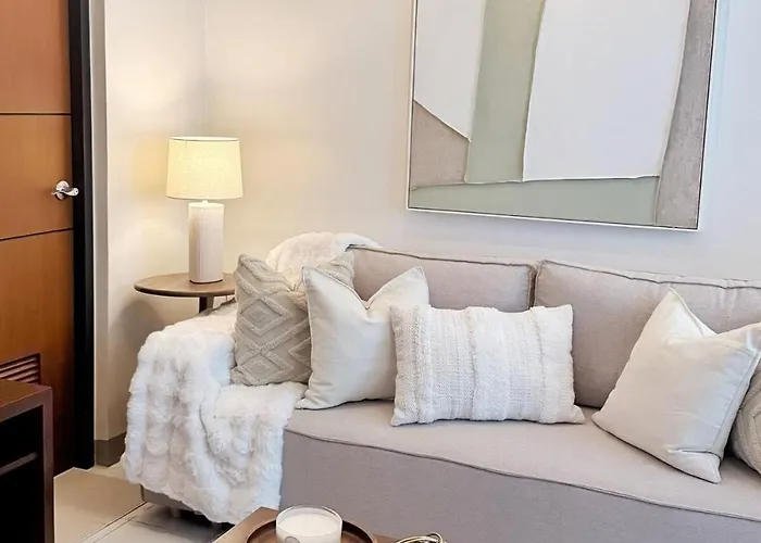 Modern Designer Uptown Bgc