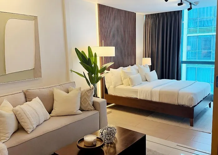 Appartement Modern Designer Uptown Bgc *