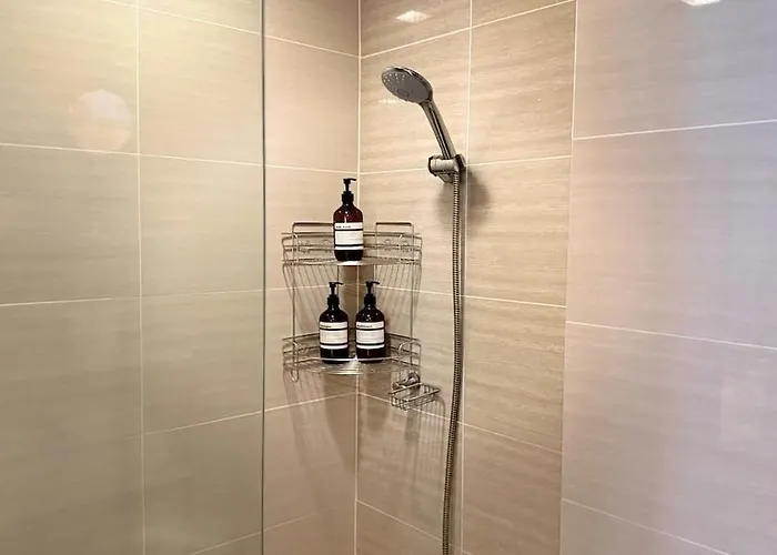 Appartement Modern Designer Uptown Bgc Manille